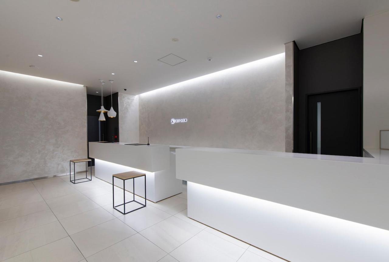 Hôtel capsule First Nihonbashi Suitengu *